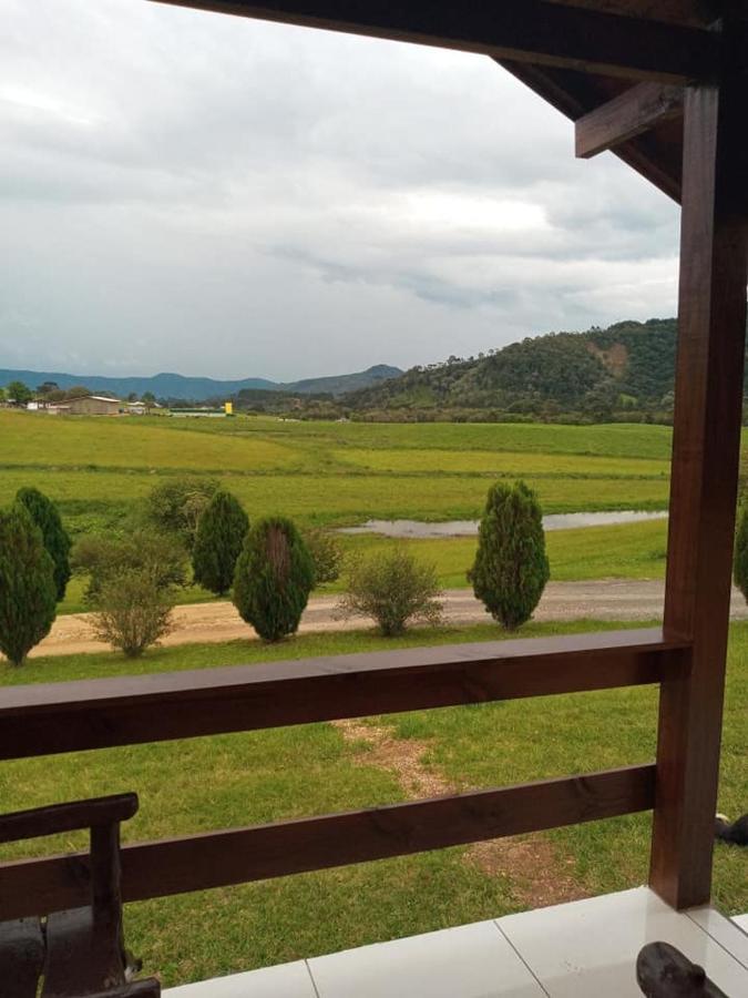 Cabana Caminho Das Borboletas Bom Retiro  Eksteriør billede
